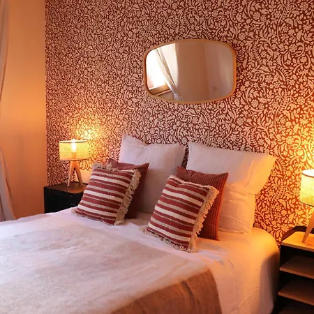 Apartment Le De La Riviere