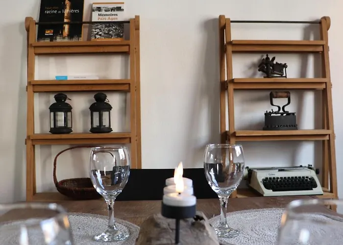 Le De La Riviere Apartman *